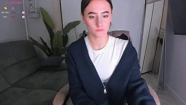 helen ramsay online show from 10/27/25, 02:21