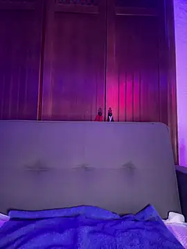 selenaluvv online show from 07/11/26, 04:10