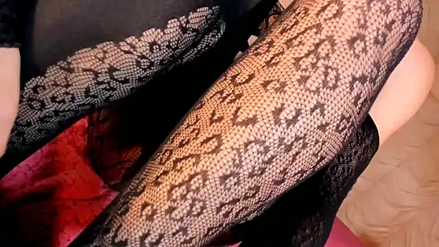 Snapshot of ChanellCastilla chatting on 10/12/25, 08:13 ChanellCastilla online show from 10/12/25, 08:13