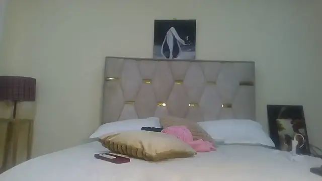Fine assie online show from 02/06/25, 04:14