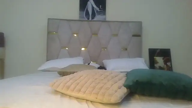 Fine assie online show from 02/07/25, 01:25