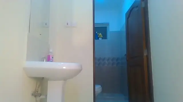 Fine assie online show from 02/11/25, 03:08