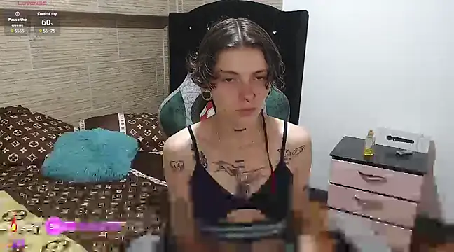 pretty cristal69 online show from 12/13/24, 04:11