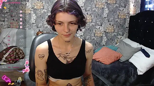 pretty cristal69 online show from 05/05/26, 09:45