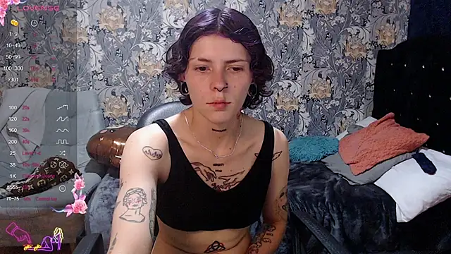 pretty cristal69 online show from 05/08/26, 12:38