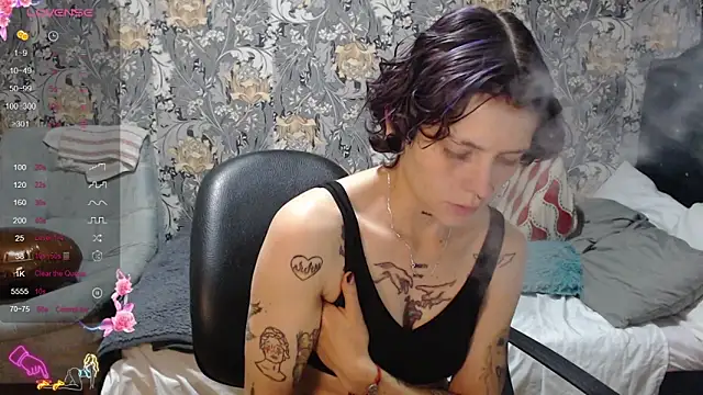 pretty cristal69 online show from 06/02/26, 11:18