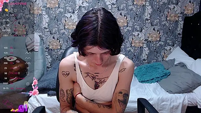 pretty cristal69 online show from 06/08/26, 10:10