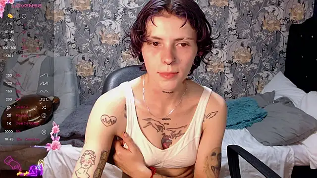 pretty cristal69 online show from 06/10/26, 11:24
