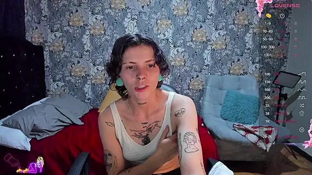 pretty cristal69 online show from 07/14/26, 11:32
