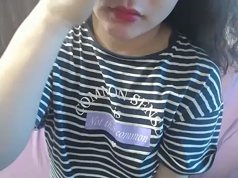 Snapshot of Mochi_Soft chatting on 10/03/25, 01:13 Mochi Soft online show from 10/03/25, 01:13