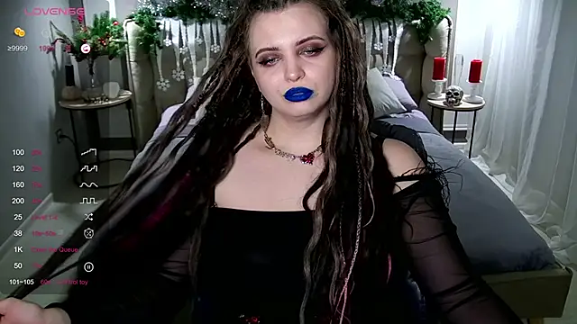 Miss Maya Mils online show from 12/22/24, 04:17