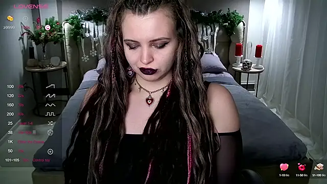 Miss Maya Mils online show from 12/23/24, 07:17