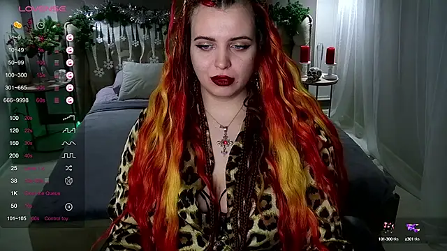 Miss Maya Mils online show from 12/31/24, 07:10