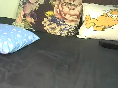 Bella cute01 online show from 10/21/25, 10:49