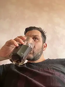 MaeltraJoy online show from 10/06/25, 10:45