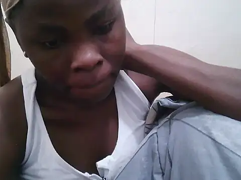 Snapshot of just_ivey chatting on 06/10/26, 04:17 just ivey online show from 06/10/26, 04:17
