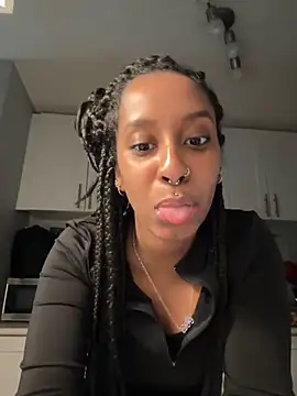 Your Paris online show from 01/05/25, 11:12