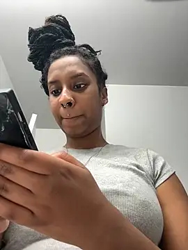Your Paris online show from 01/19/25, 12:49