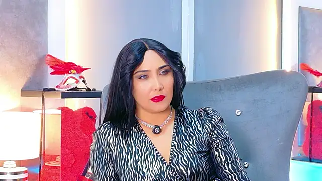 Snapshot of Evangeline_Taylorr chatting on 10/16/25, 06:42 Evangeline Taylorr online show from 10/16/25, 06:42