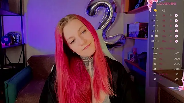 Roxy      online show from 10/23/25, 09:13