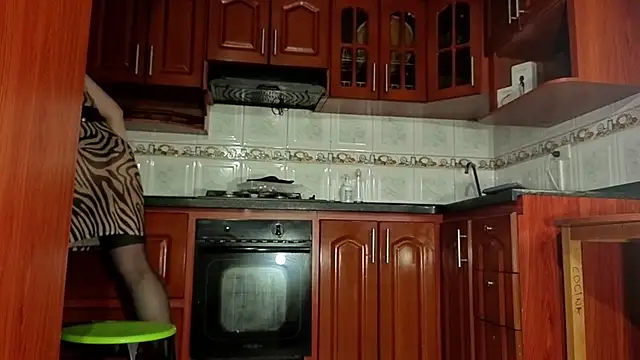 MissEscarleth online show from 12/02/25, 02:39