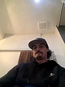 Snapshot of JustTylerr chatting on 05/23/26, 06:51 JustTylerr online show from 05/23/26, 06:51