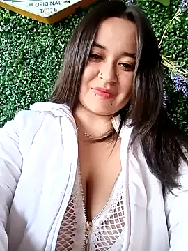 Cristal  04 online show from 12/16/24, 10:24