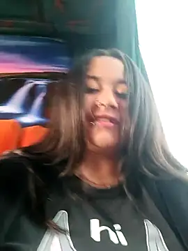 Snapshot of Cristal__04 chatting on 10/24/25, 05:20 Cristal 04 online show from 10/24/25, 05:20