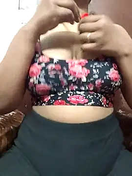 Snapshot of MohiniHott chatting on 03/07/25, 07:52 MohiniHott online show from 03/07/25, 07:52
