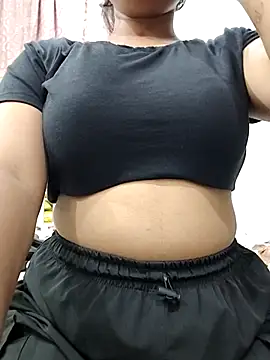 Snapshot of MohiniHott chatting on 09/26/25, 05:44 MohiniHott online show from 09/26/25, 05:44