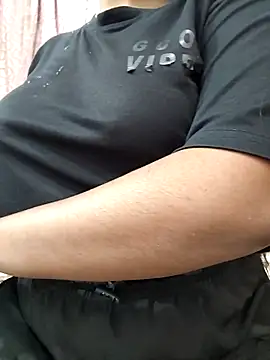 Snapshot of MohiniHott chatting on 10/11/25, 07:40 MohiniHott online show from 10/11/25, 07:40