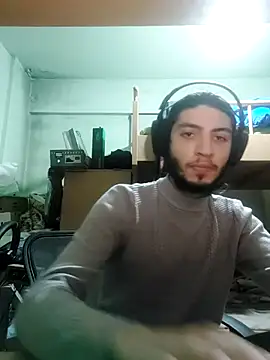 kleineid77 online show from 01/14/25, 03:57