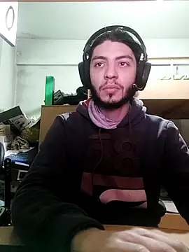 kleineid77 online show from 02/25/25, 05:15