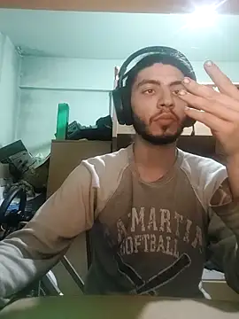 kleineid77 online show from 03/15/25, 05:59