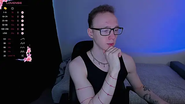 Alex silents online show from 09/28/25, 10:09