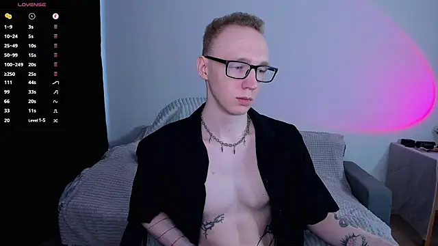 Alex silents online show from 06/09/26, 03:23