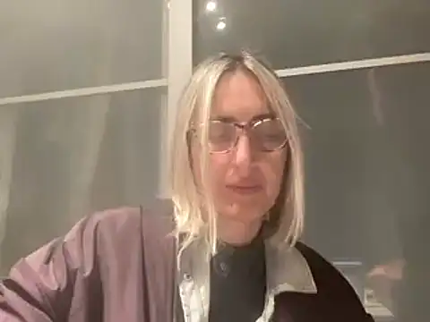 Snapshot of casalinga88 chatting on 03/07/25, 07:16 casalinga88 online show from 03/07/25, 07:16