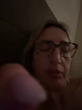 Snapshot of casalinga88 chatting on 03/16/25, 08:21 casalinga88 online show from 03/16/25, 08:21