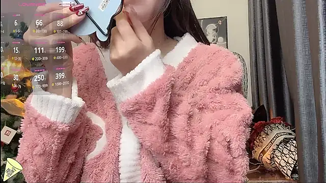 Berrysweet 68 online show from 02/07/25, 11:34