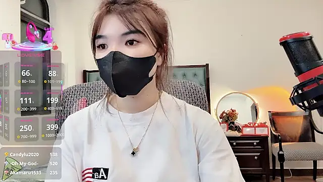 Berrysweet 68 online show from 09/30/25, 08:14