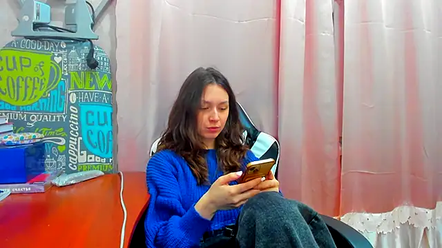 Adela Vetta online show from 01/15/25, 08:05