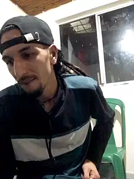 Snapshot of elgoguexxx chatting on 11/29/25, 04:37 elgoguexxx online show from 11/29/25, 04:37