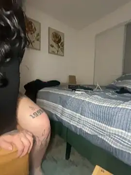 tatted-bitty online show from 09/20/25, 04:24