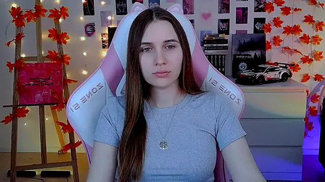 AliceCharmy online show from 11/10/25, 06:34