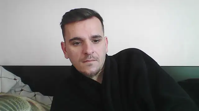 Snapshot of Huge_cock22cm chatting on 03/05/25, 07:16 Huge cock22cm online show from 03/05/25, 07:16