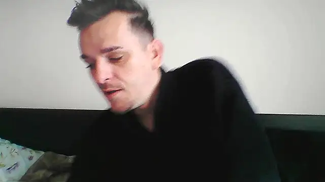 Snapshot of Huge_cock22cm chatting on 10/26/25, 07:36 Huge cock22cm online show from 10/26/25, 07:36