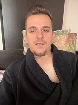 Huge cock22cm online show from 04/30/26, 08:31