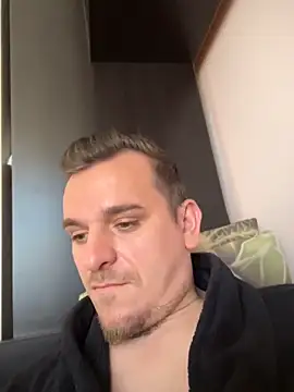 Huge cock22cm online show from 05/06/26, 07:46