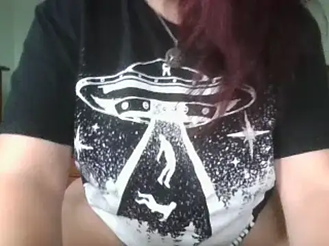 MissKisu online show from 10/13/25, 08:14