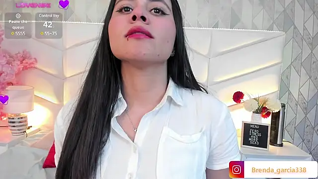 Brenda Garcia online show from 12/23/24, 11:39